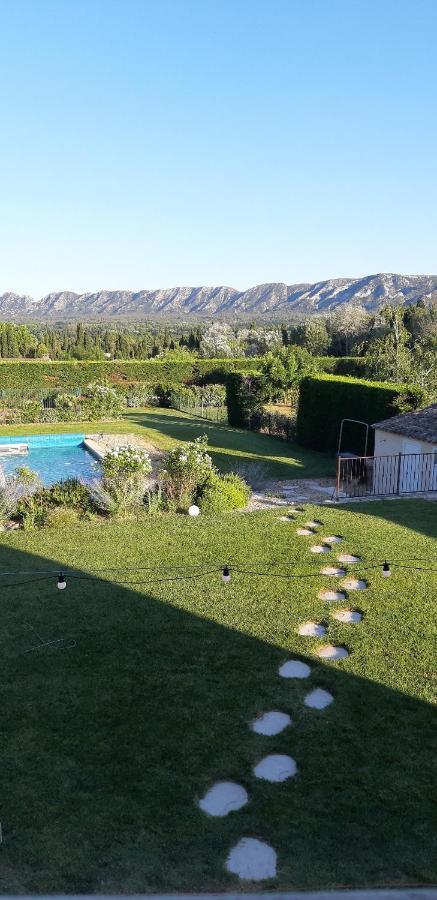En Provence, Chez Stephanie Et Marcel Saint-Remy-de-Provence Bagian luar foto