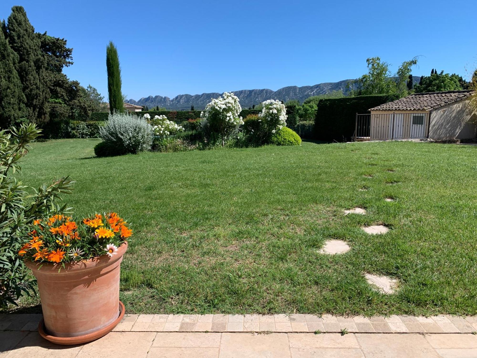 En Provence, Chez Stephanie Et Marcel Saint-Remy-de-Provence Bagian luar foto