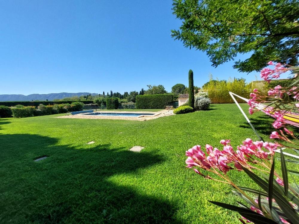 En Provence, Chez Stephanie Et Marcel Saint-Remy-de-Provence Bagian luar foto